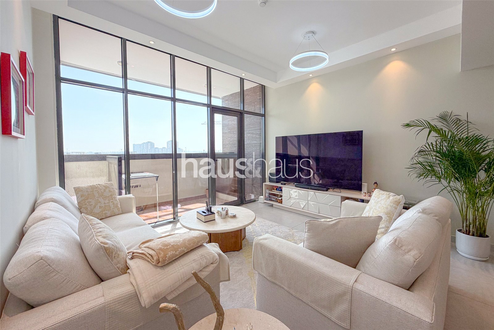 Vibrant Light | Spacious | Vacant on Transfer