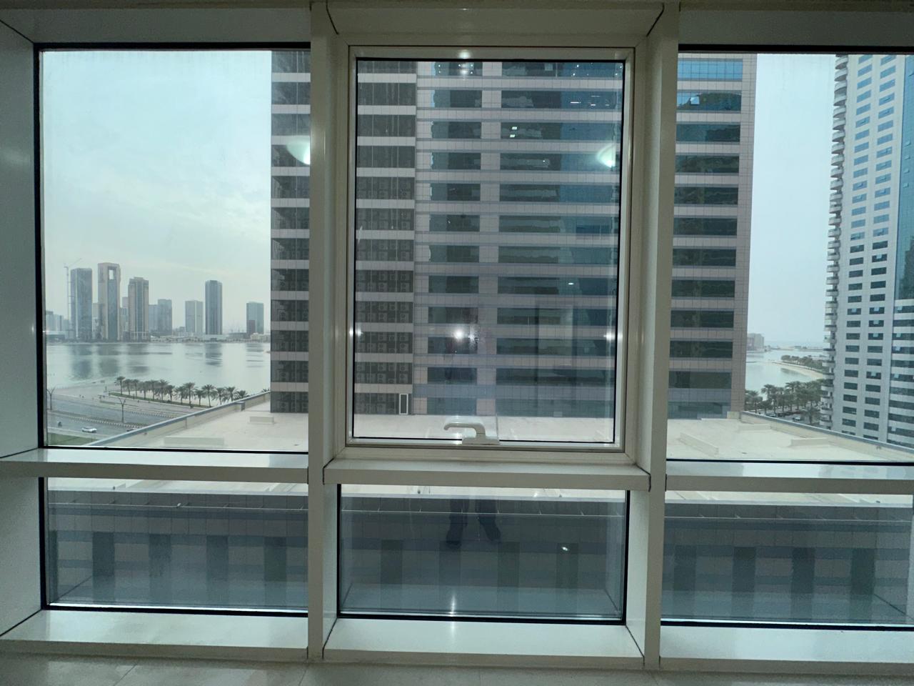 Four-room apartment on Khan Corniche
