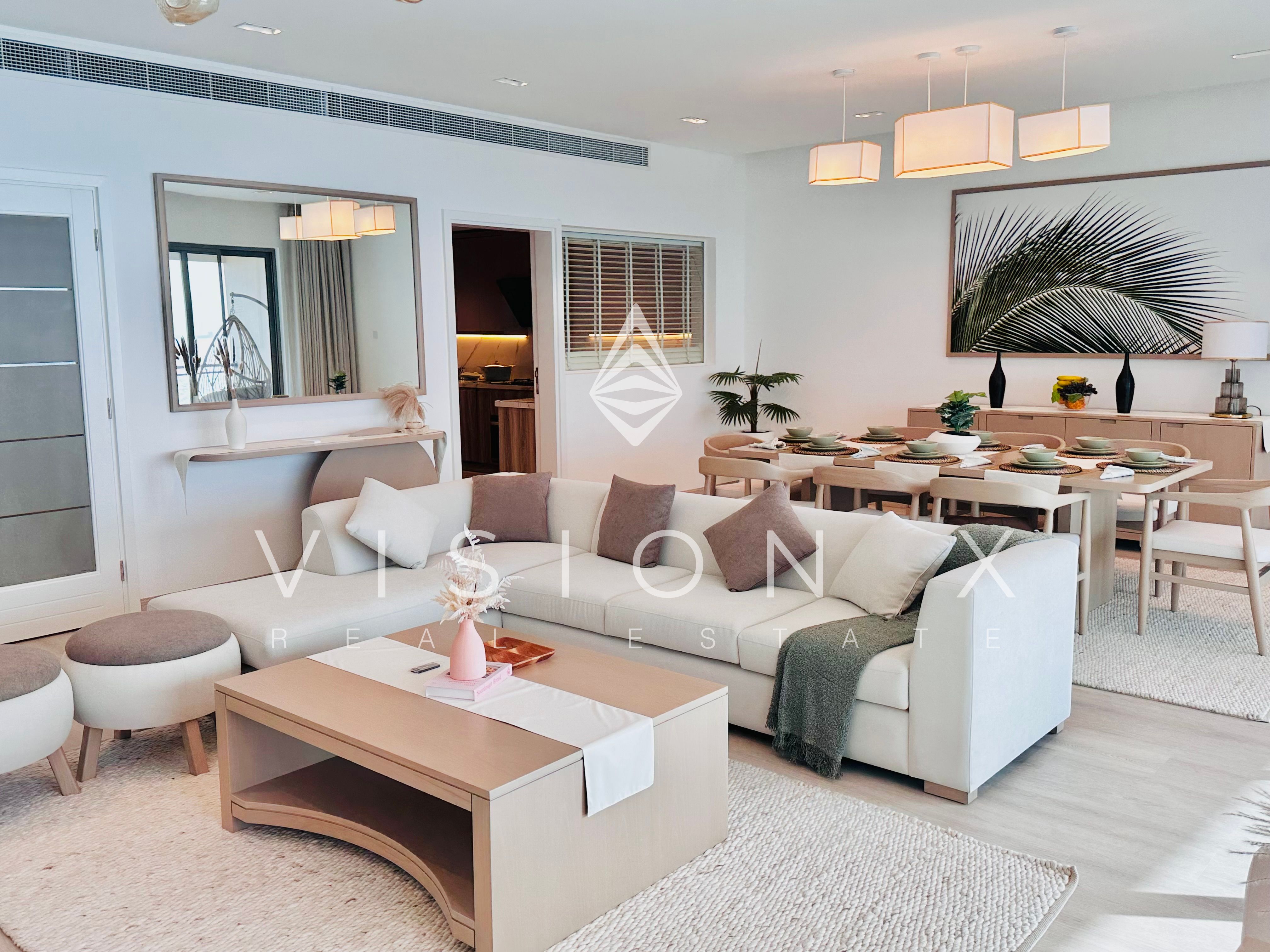 Chic | Beachfront Zone | Great Value
