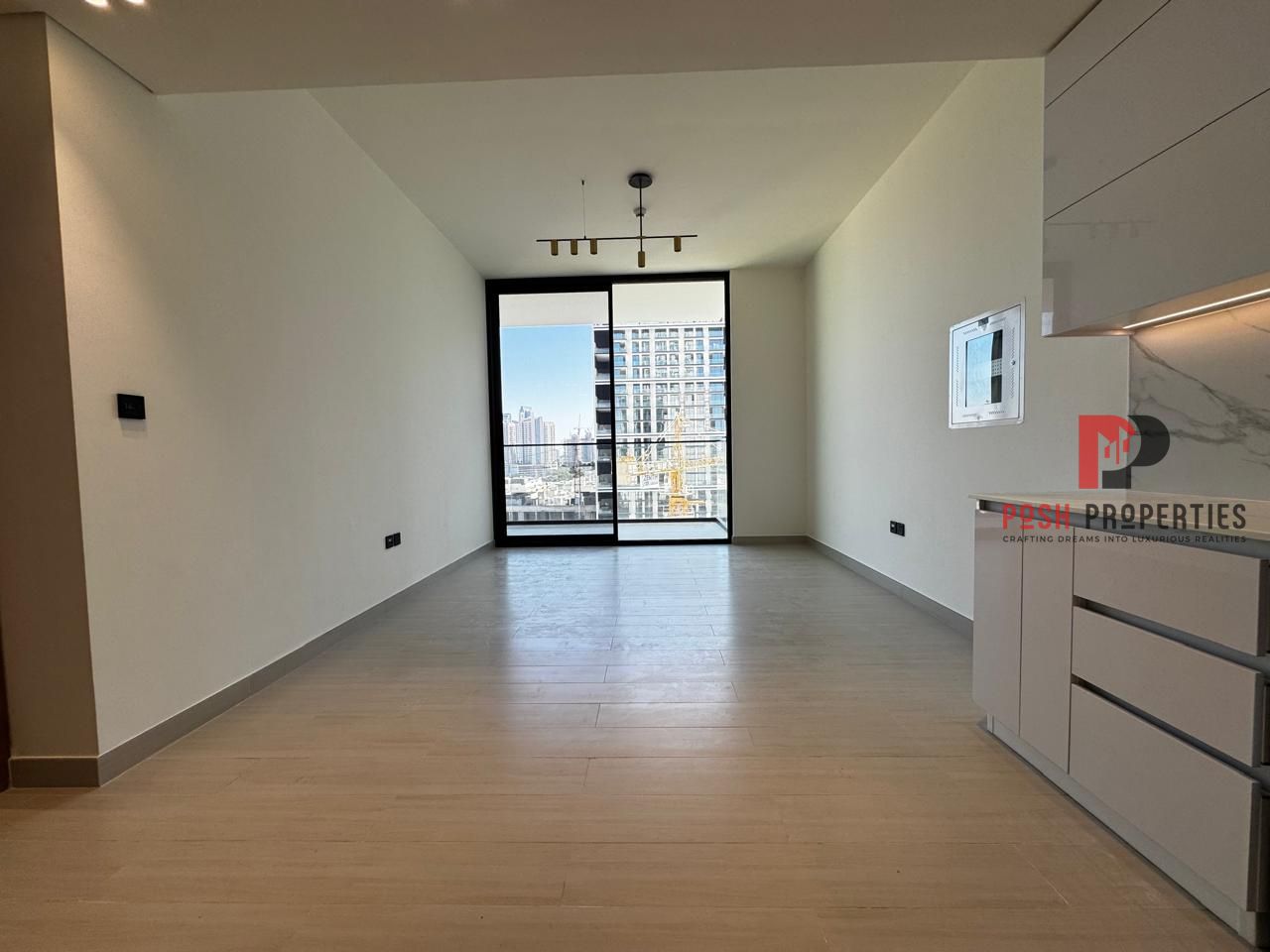 Smart Home | Pool View | High End Finishing