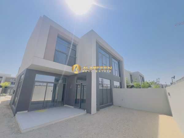 Vacant | Single Row | Modern Villa |4BR+Miad
