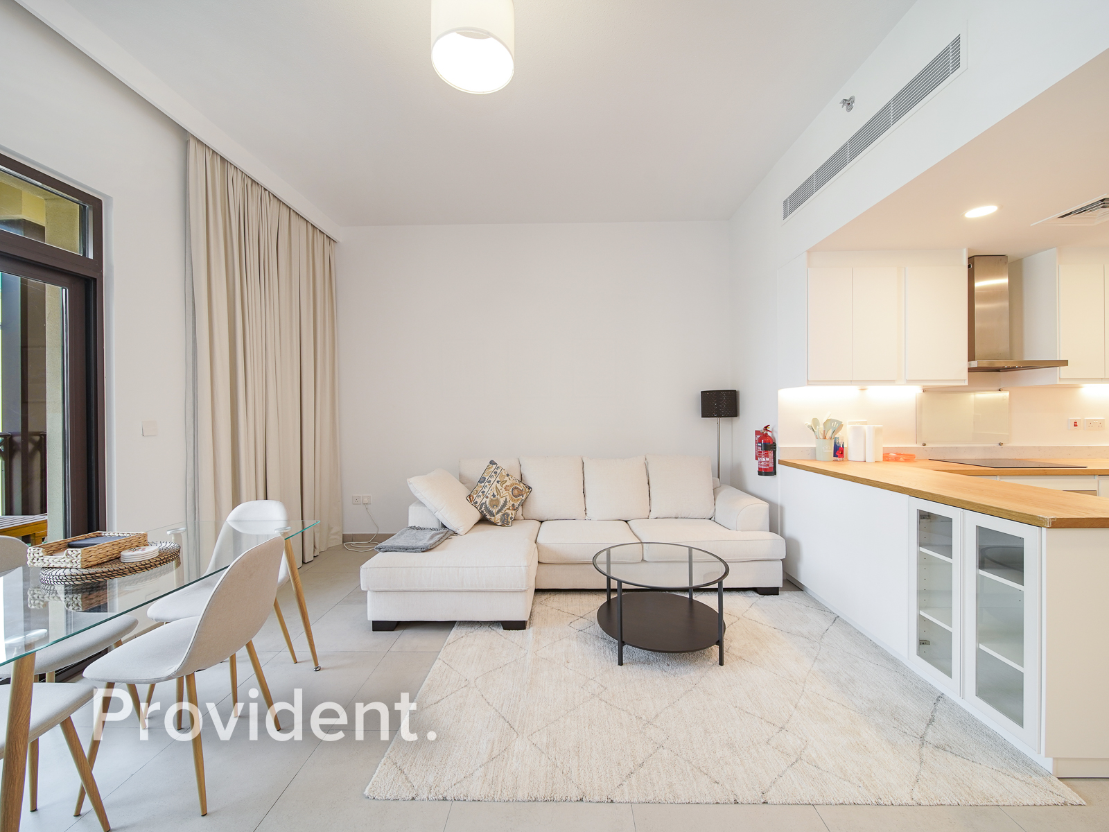 Fully Furnished | Burj Al Arab View | Large Layout
