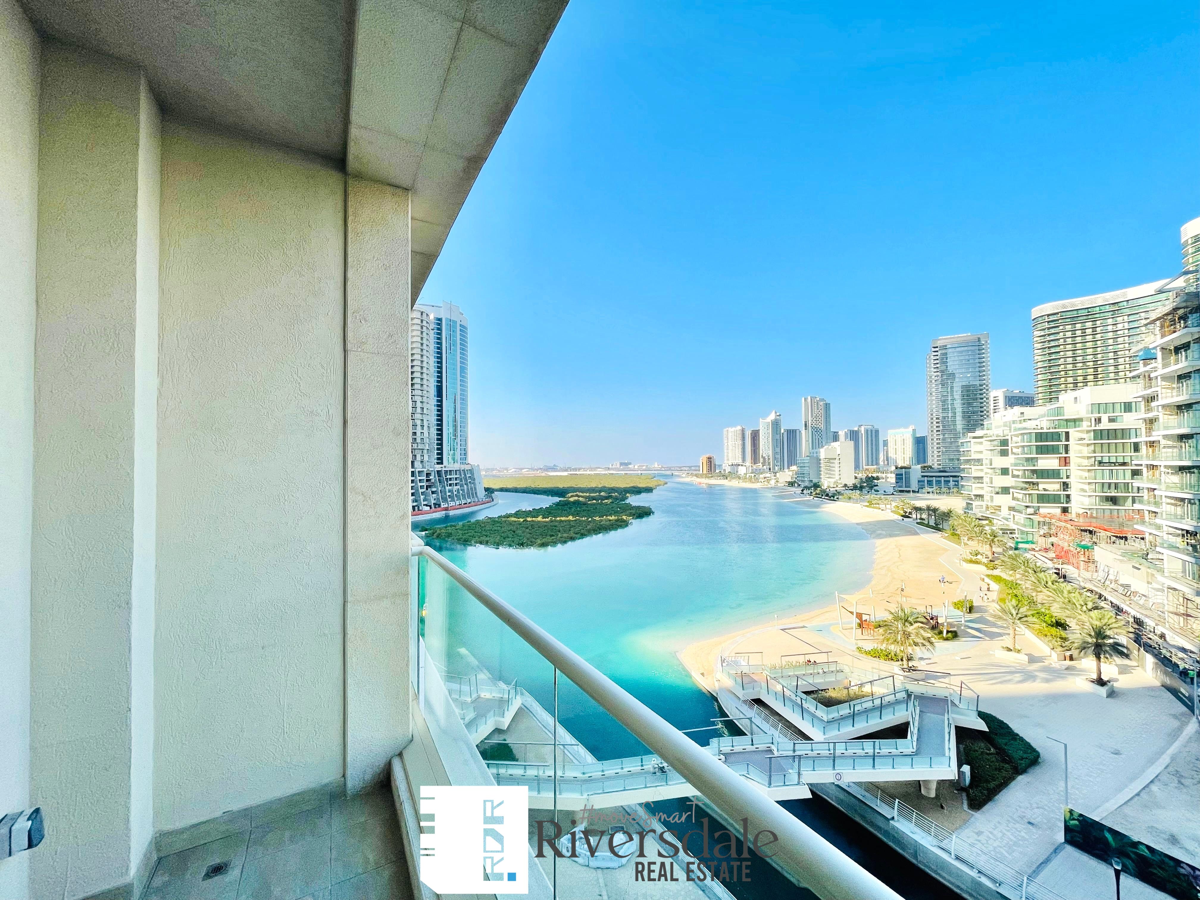 Full Sea View-1BHK-Kitchen Appliances