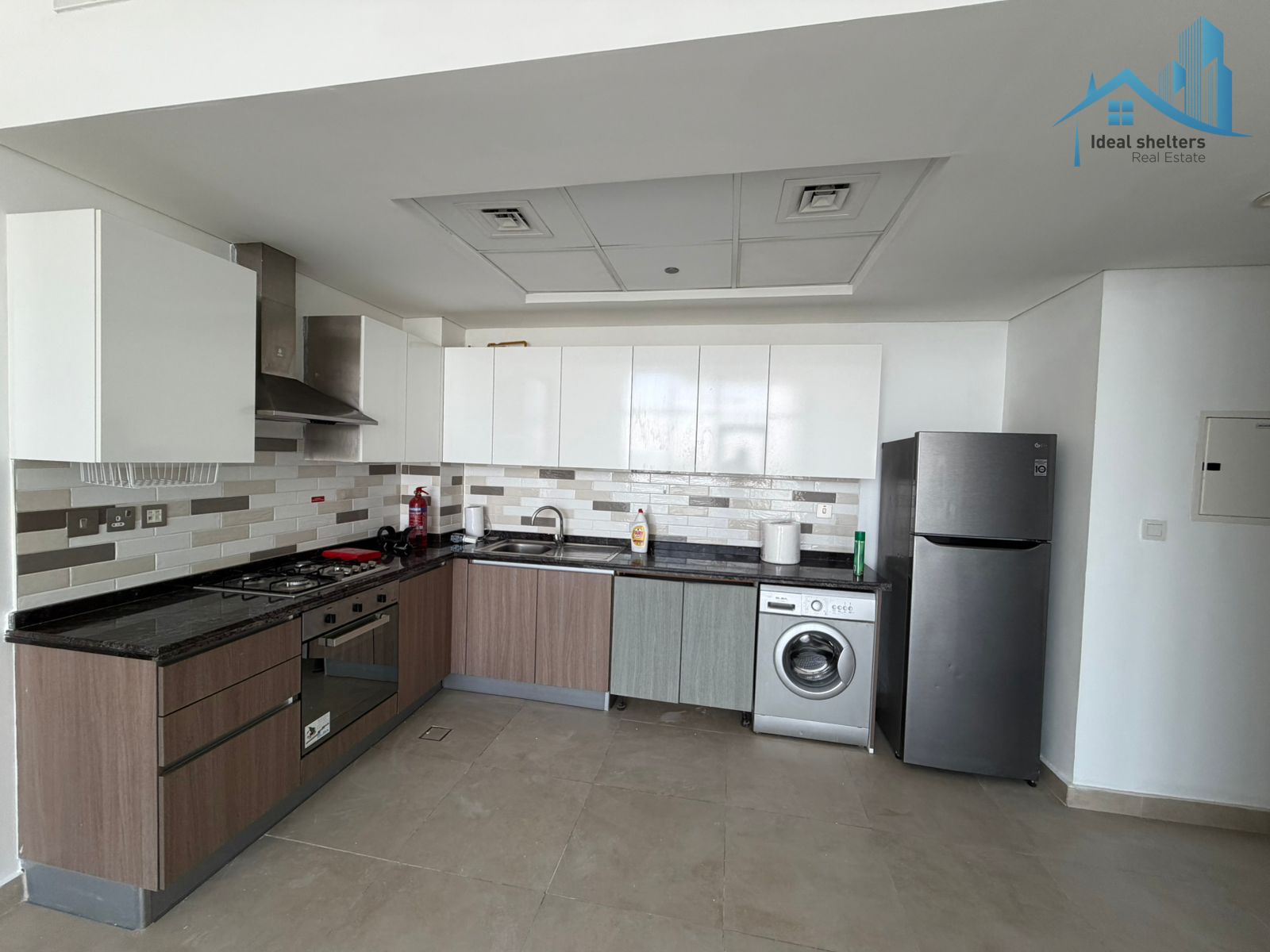 Spacious Same Furnished 1 Bedroom Apartment | Azizi Samia