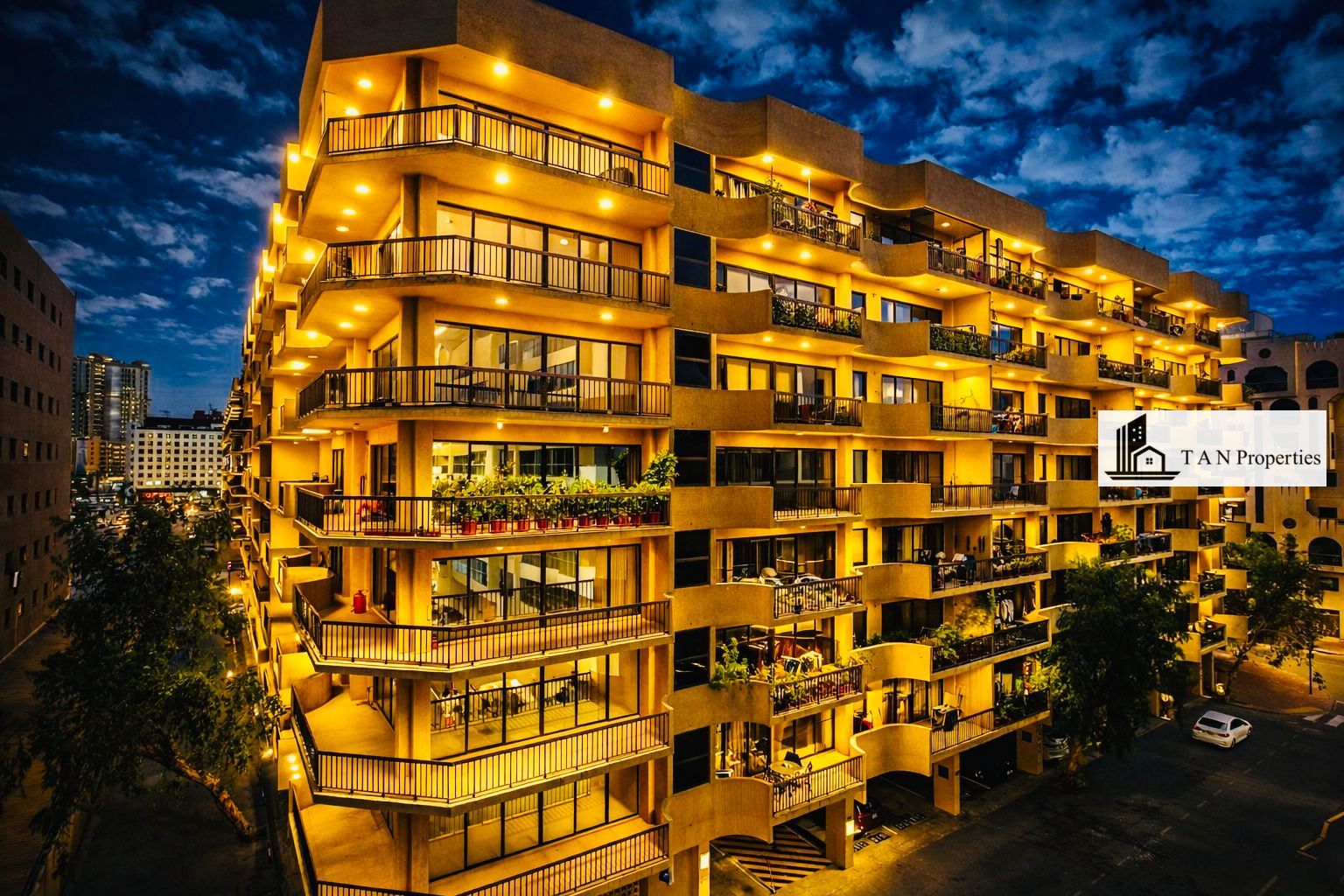 3BHK SPACIOUS || CLOSE TO METRO || PRIME LOCATION