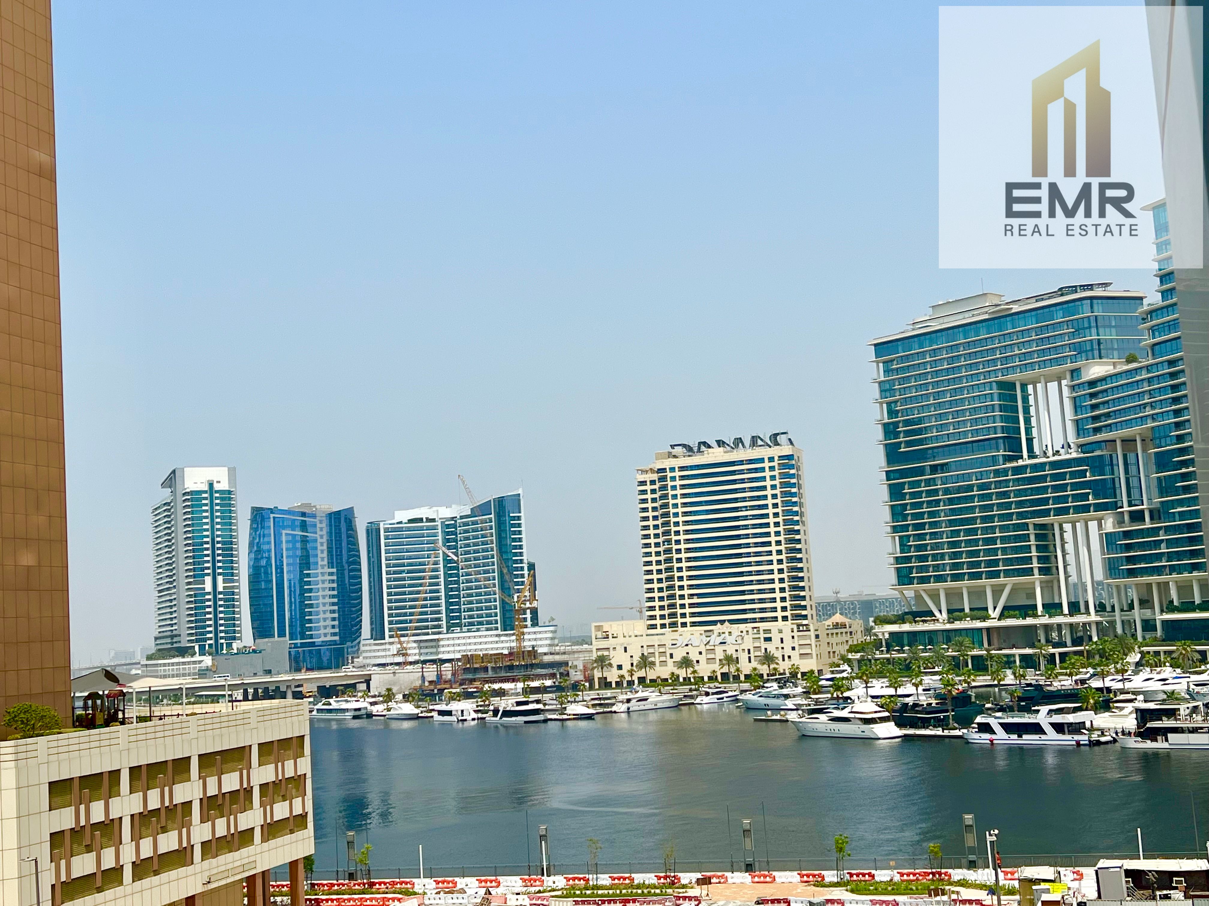 Vacant-near to downtown-near to dubai canal-good layout