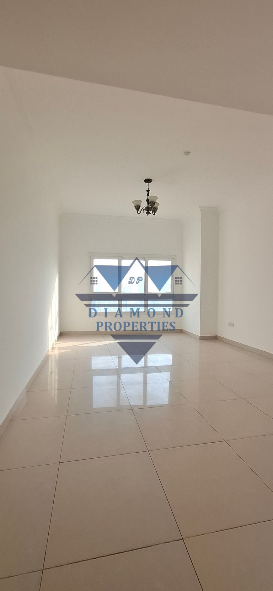 Neat and clean family building and spacious and beautiful place cantral AC 1bhk two washroom and good location in al Qasimia just 35kk