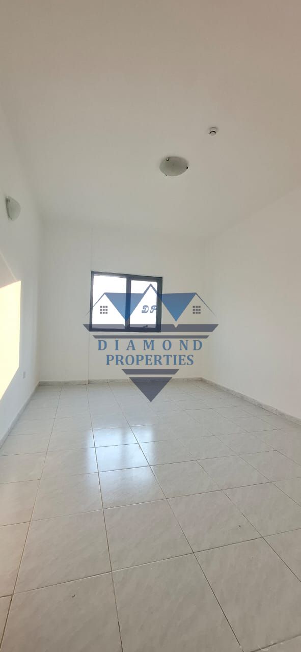 Don't miss last unit 2bhk cheelar free ac just in 43k abu shagara