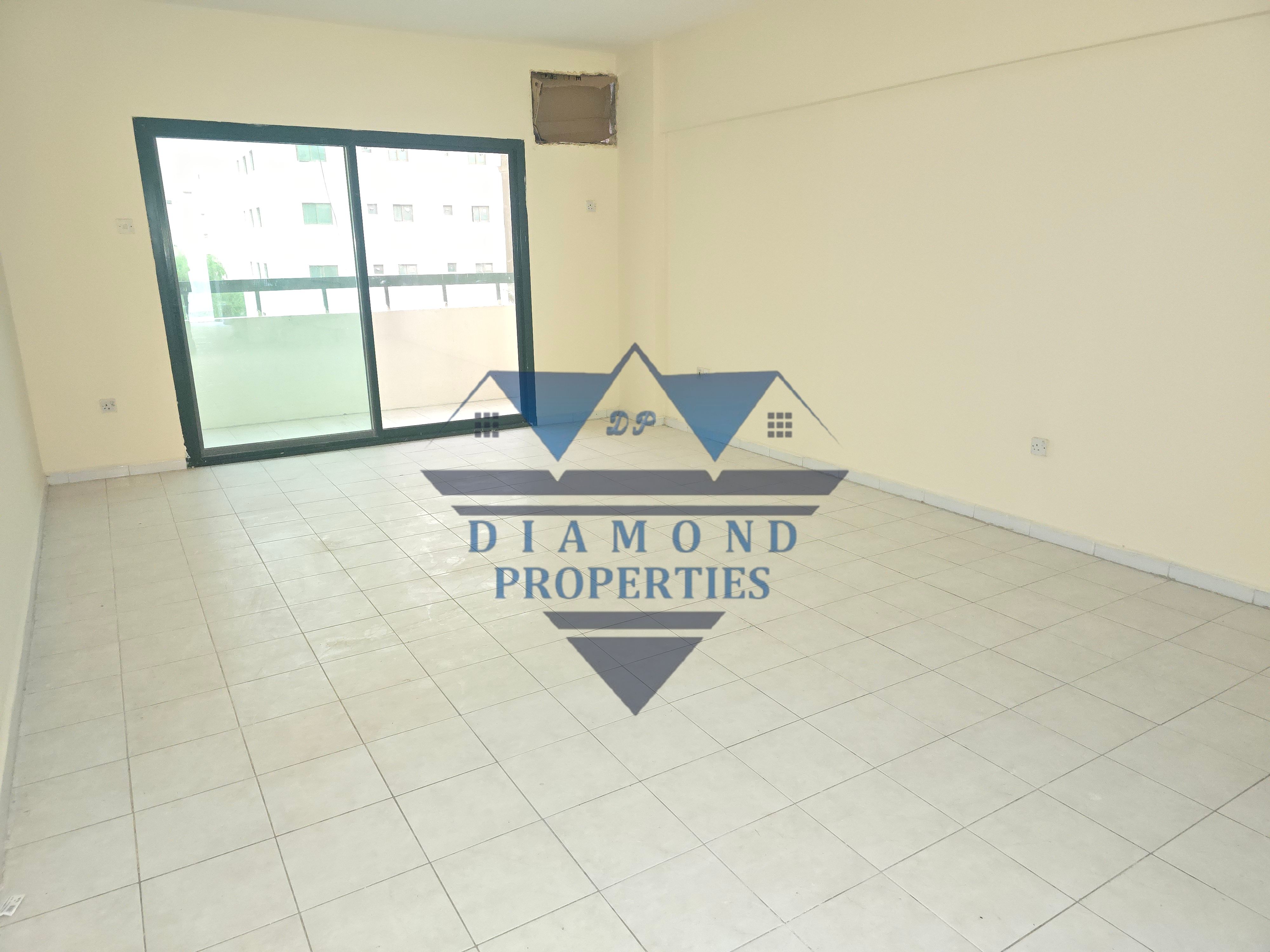 Don't miss last unit 2bhk just in 35k abu shagara