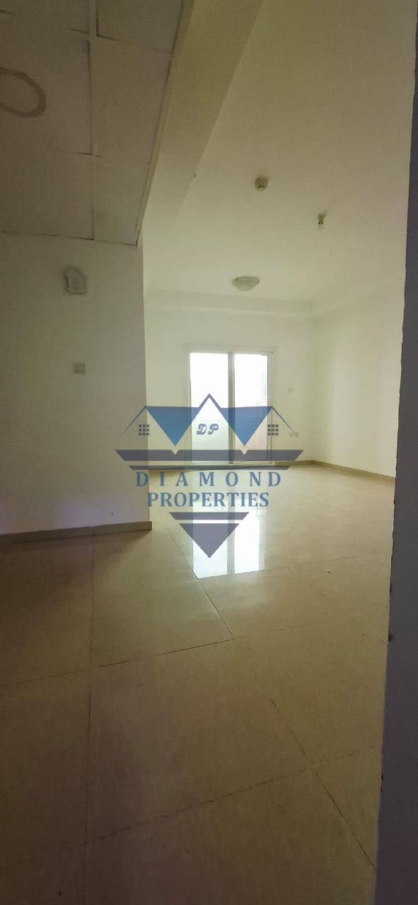NO DEPOSIT LAST UNIT 3BHK CENTRAL AC WITH BALCONY JUST 45K IN ABU SHAGARA