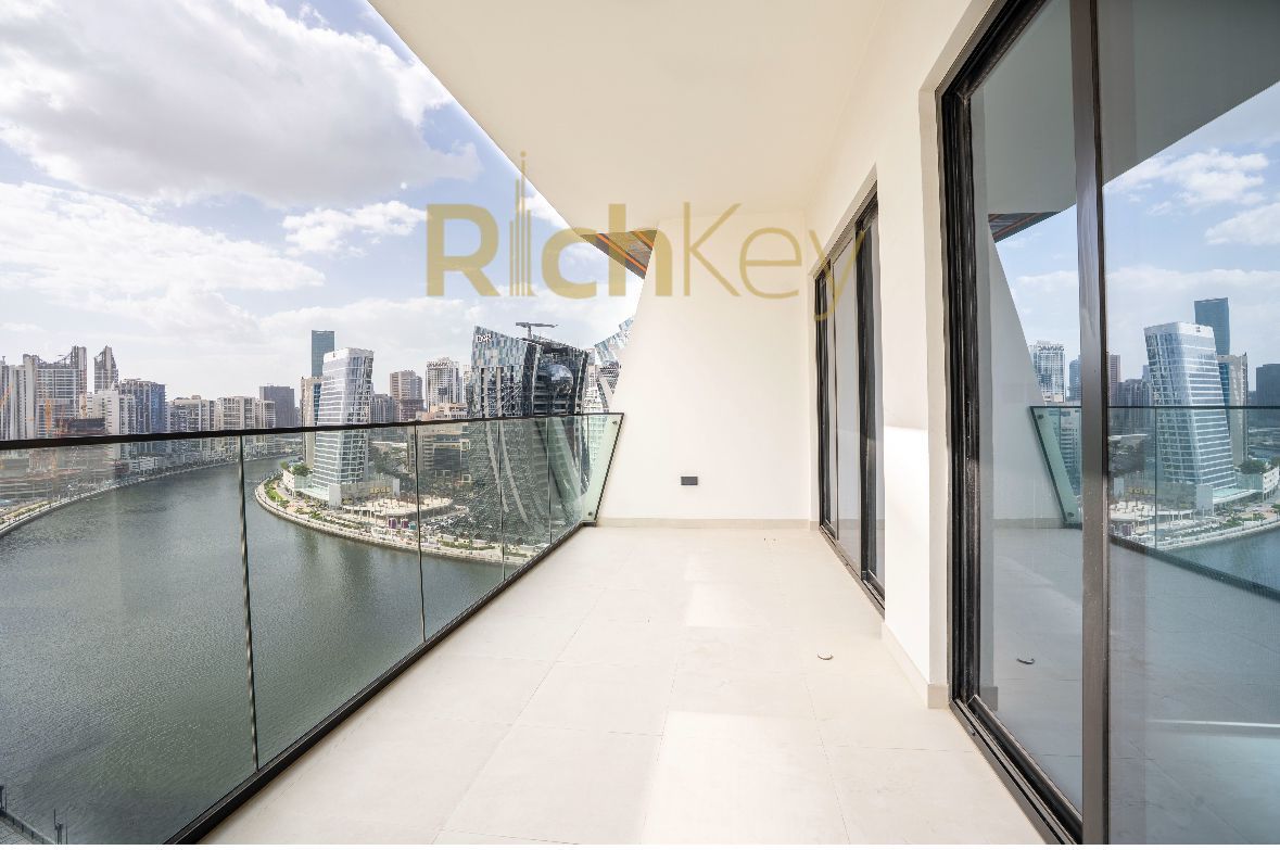Elegant 1-Bedroom | Prime Location | High Floor
