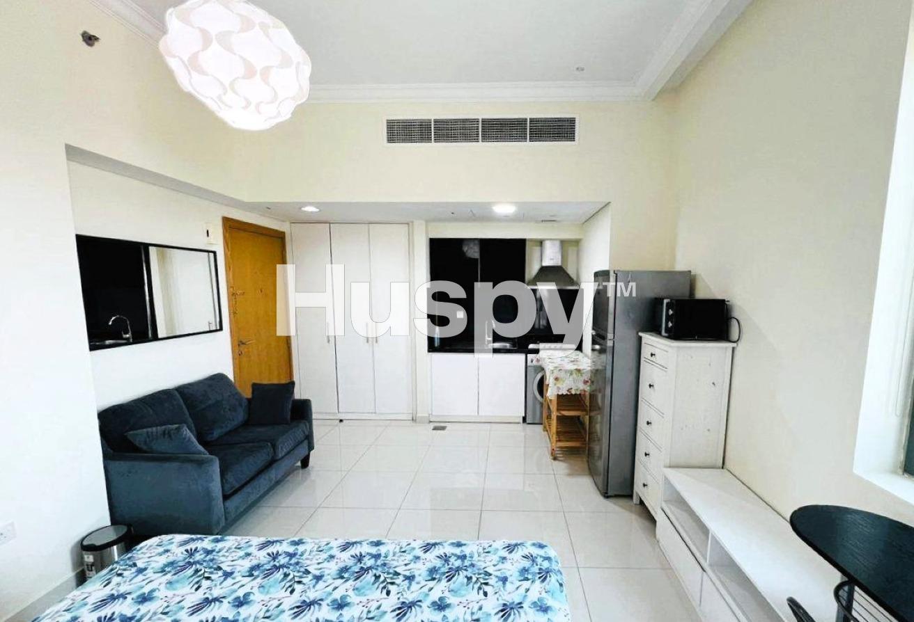 Mid Floor | Furnished | Vacant