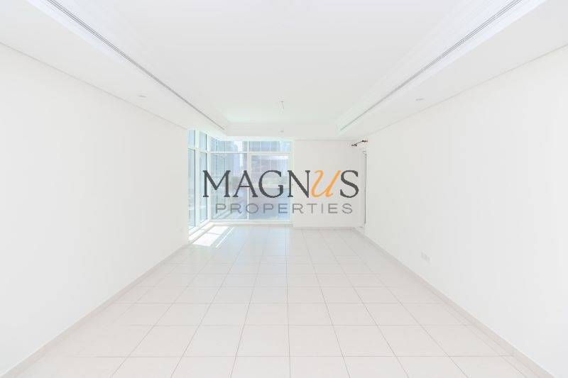 VASTU COMPLAINT | LAKE VIEW | 2 BED + MAID