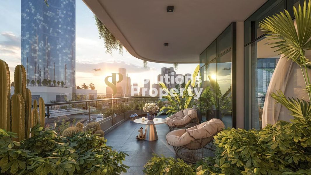Furnished Triplex | 4BR+M | Balcony | City View
