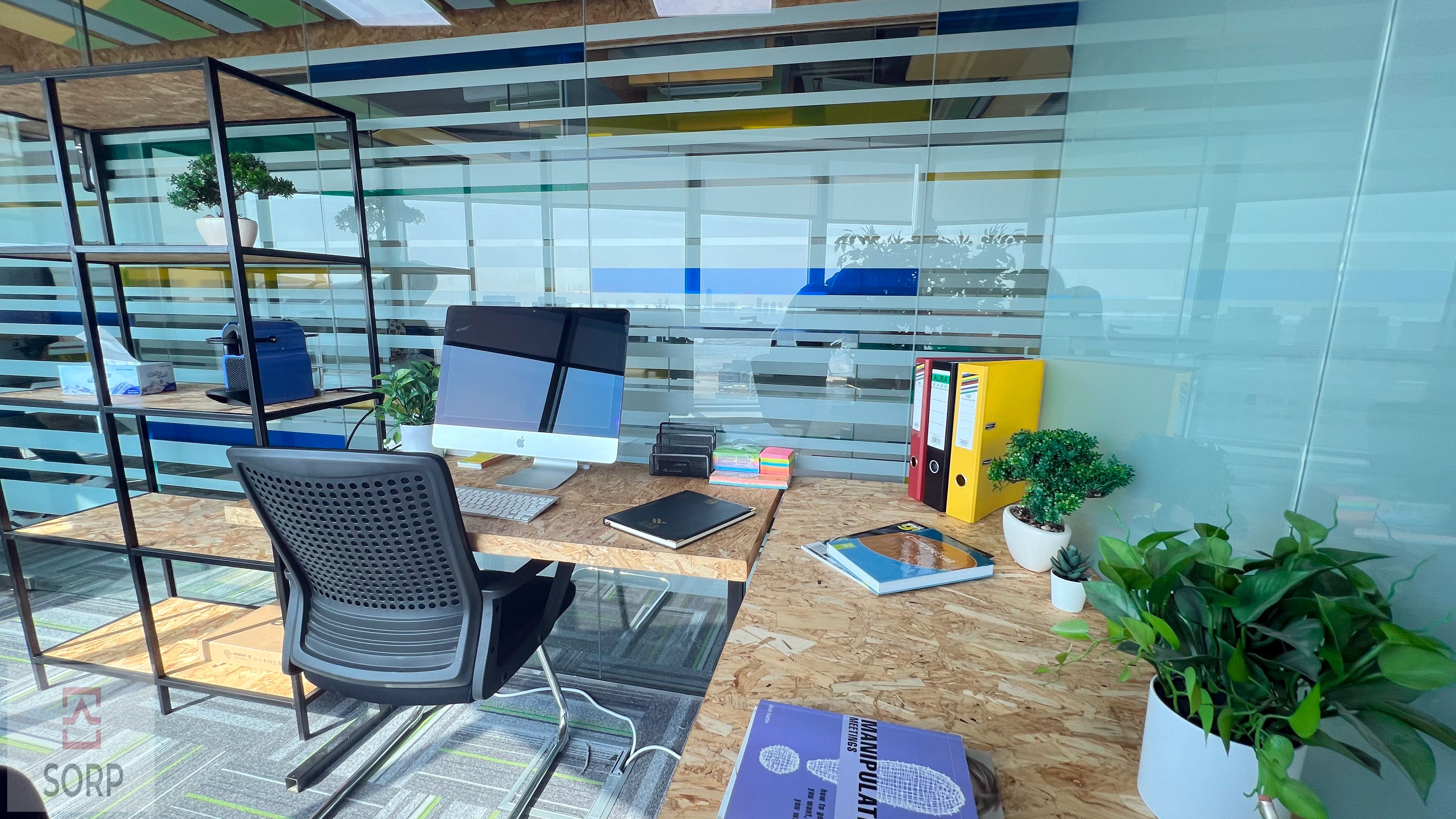 Business Center | Offices | High floor