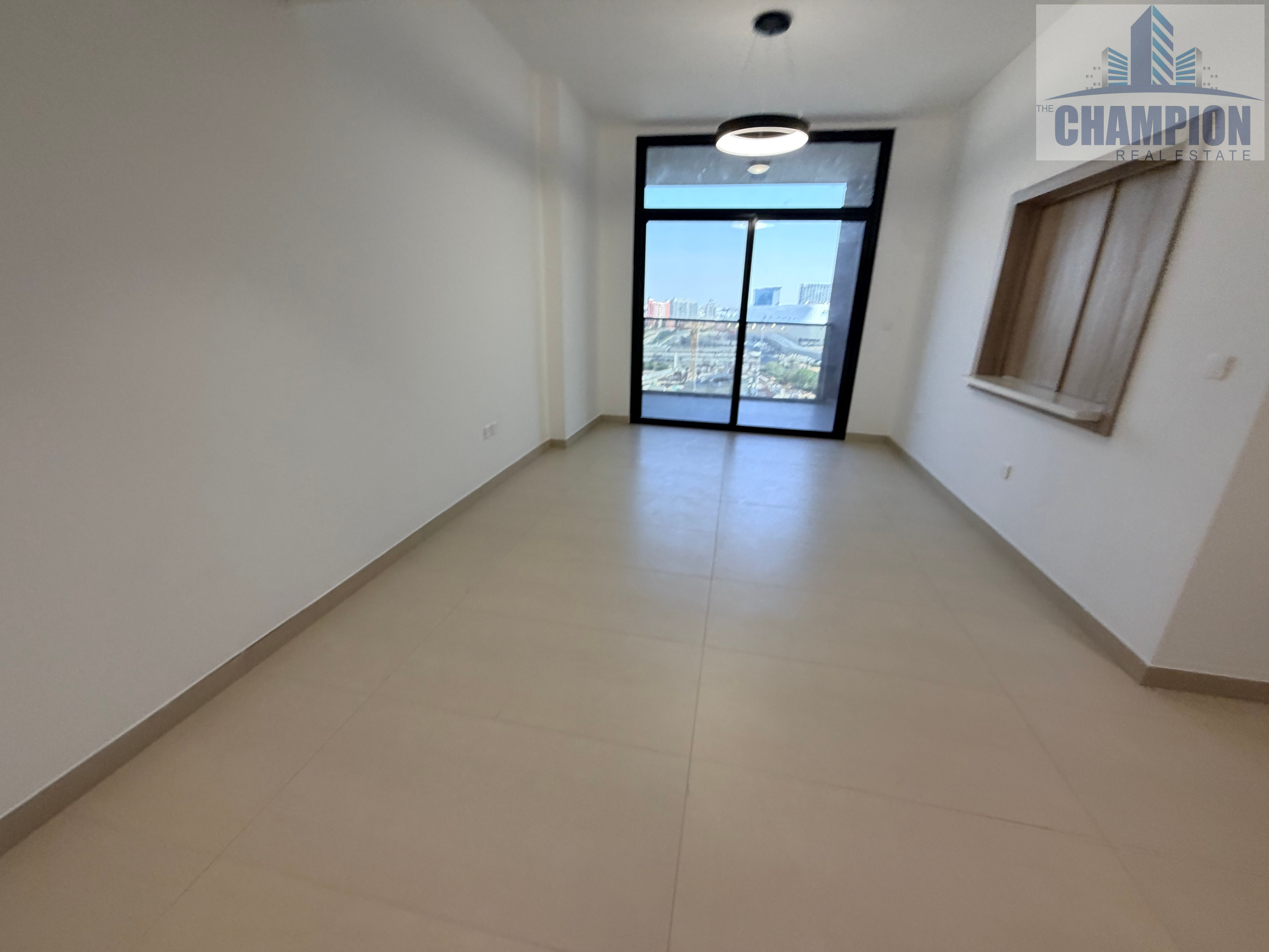 Spacious 1 BHK Apartment | 980 Sqft | Rent AED 75K