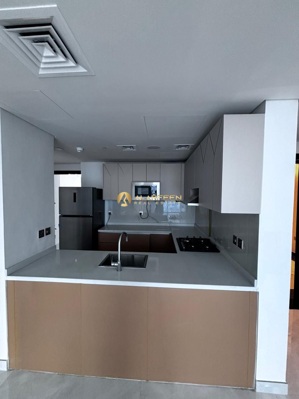 Higher Floor | Spacious 2Br | Great Location