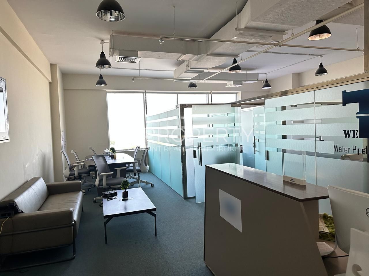 Fully Fitted& Vacant || Best Deal || Future Metro