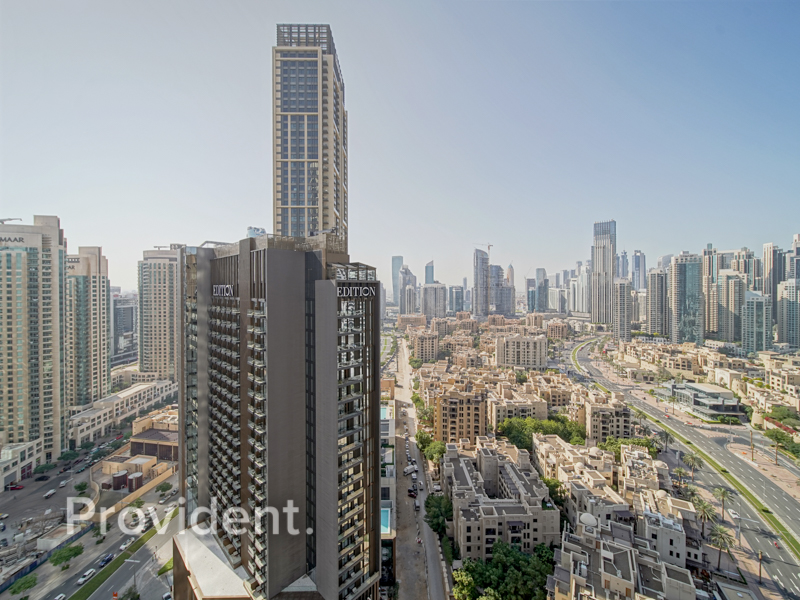 Exclusive | Vacant | Corner | Fully Furnished