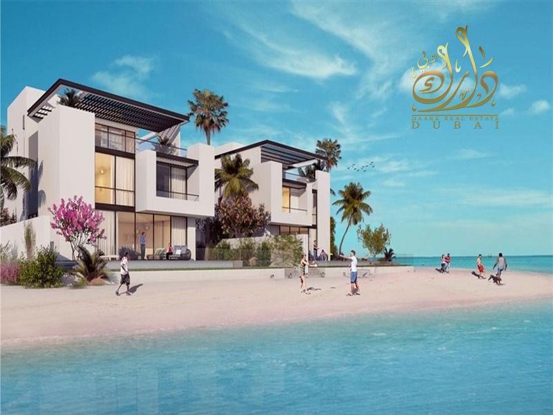 Don't miss out! Luxury beachfront suite - exclusive to VIP clients - less than 1% discount per month - less than 1000 sq m - 3-year lease