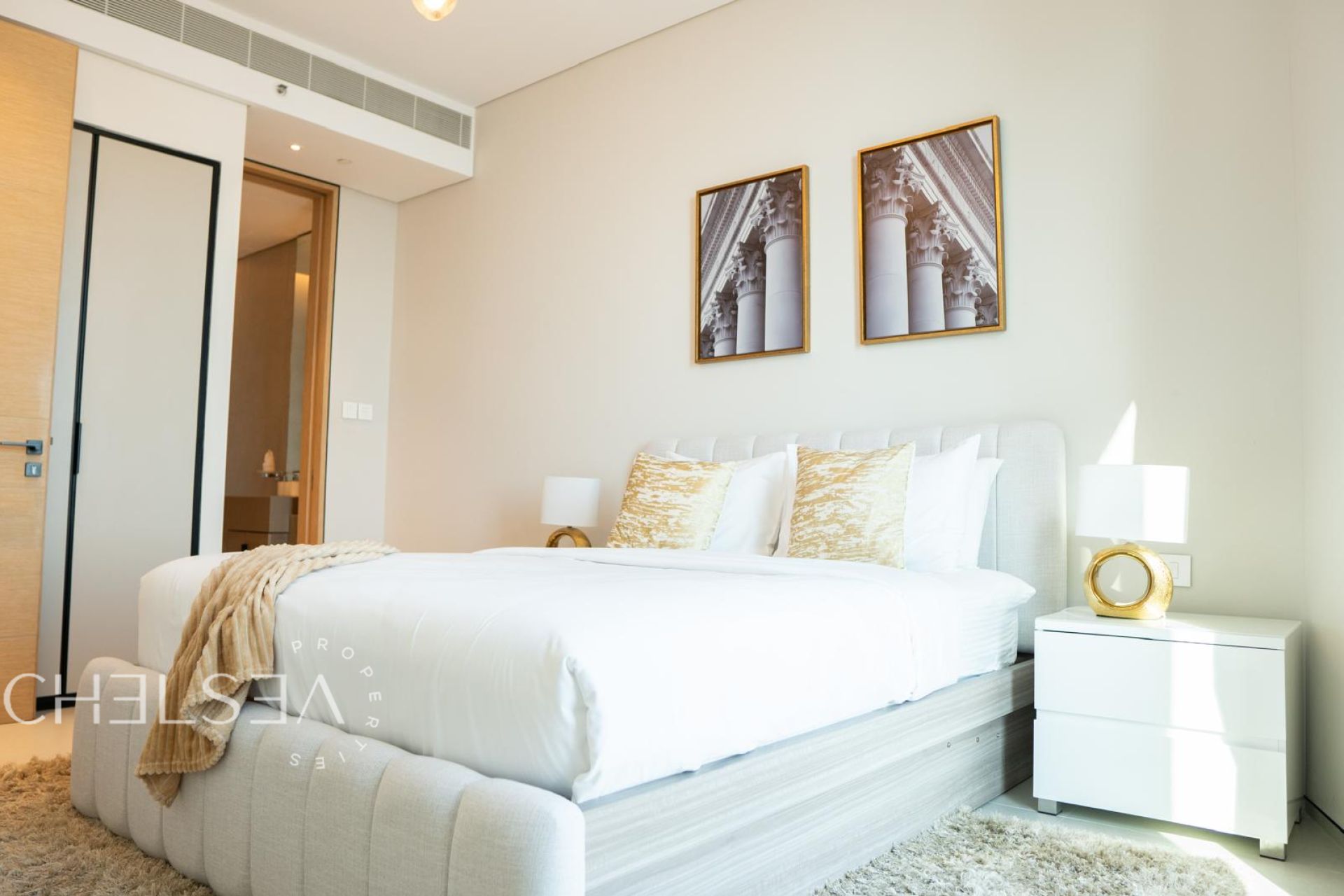 BEST LAYOUT | HIGH FLOOR | NEW AND WITH BALCONY