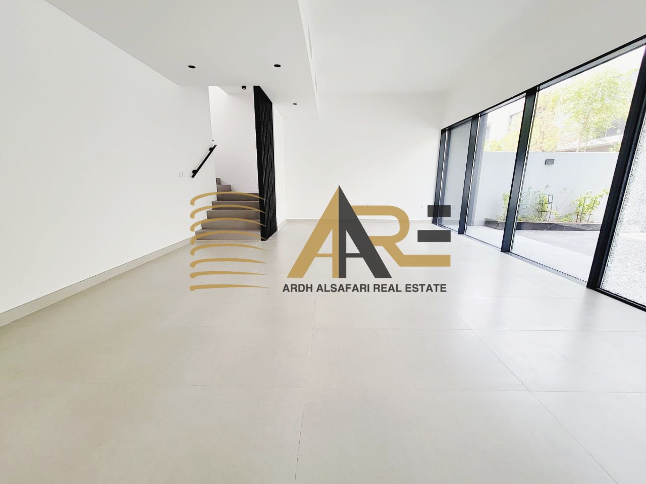 3BR All Master bedrooms + Maid | Private Garden | Kaya Masaar | 160K