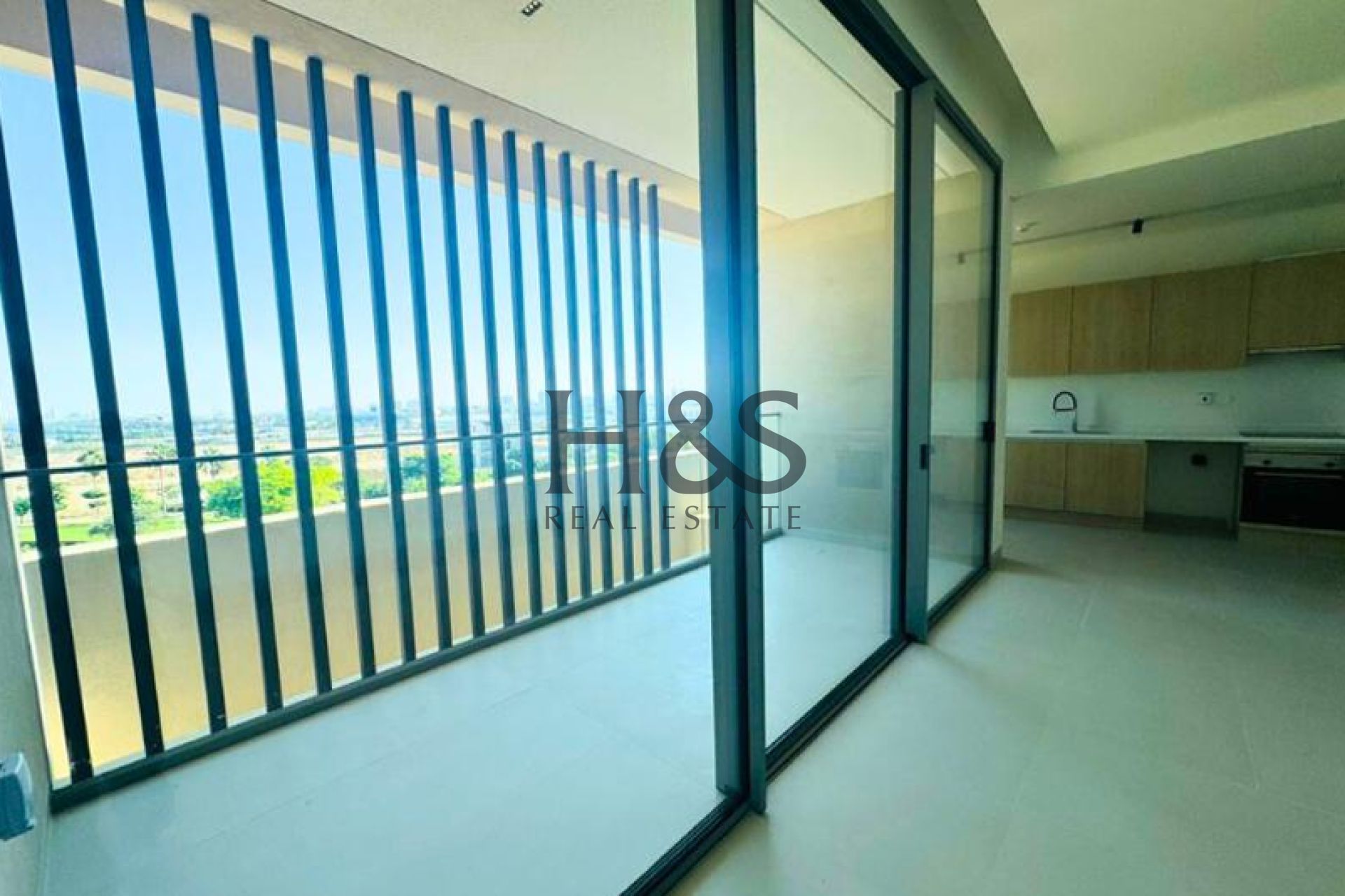 Park-Facing 1BR | Unfurnished | Prime Seaside Hills