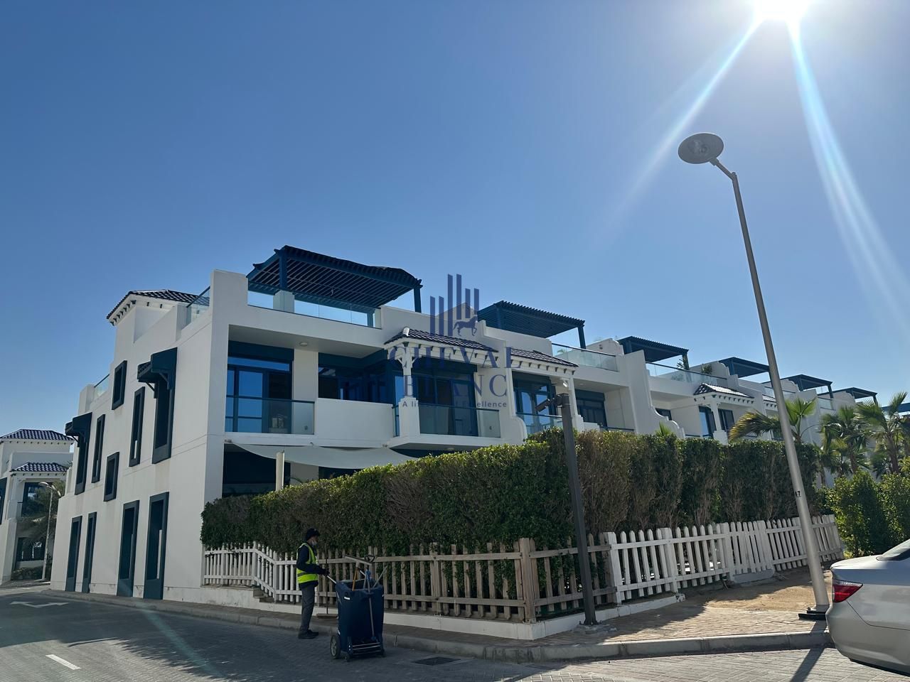 Beachfront Luxury Living | 5-Bedroom Villa in Palma Residence, Palm Jumeirah