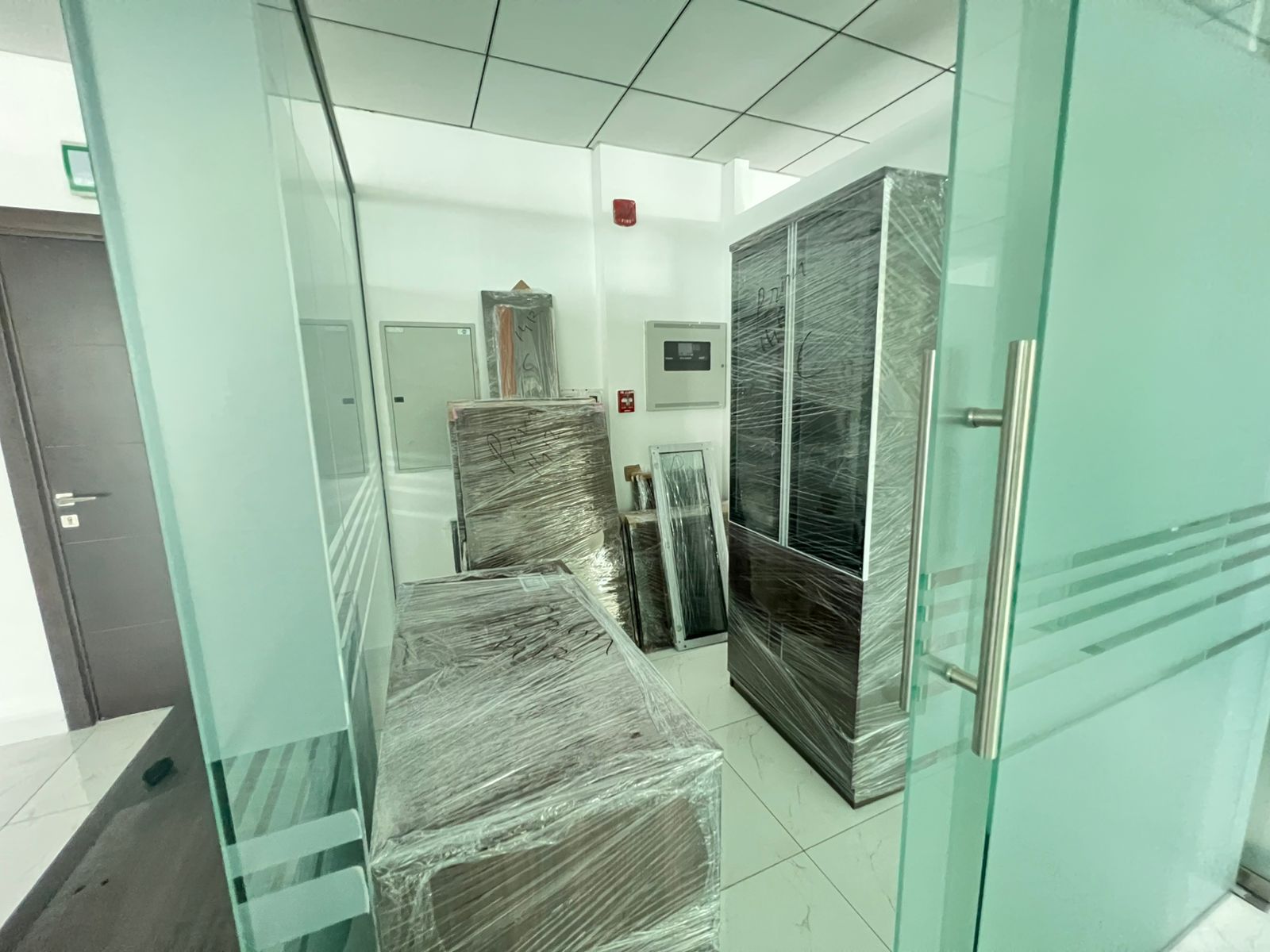 Canal View | Spacious Office | Fully Furnished |Office For Rent