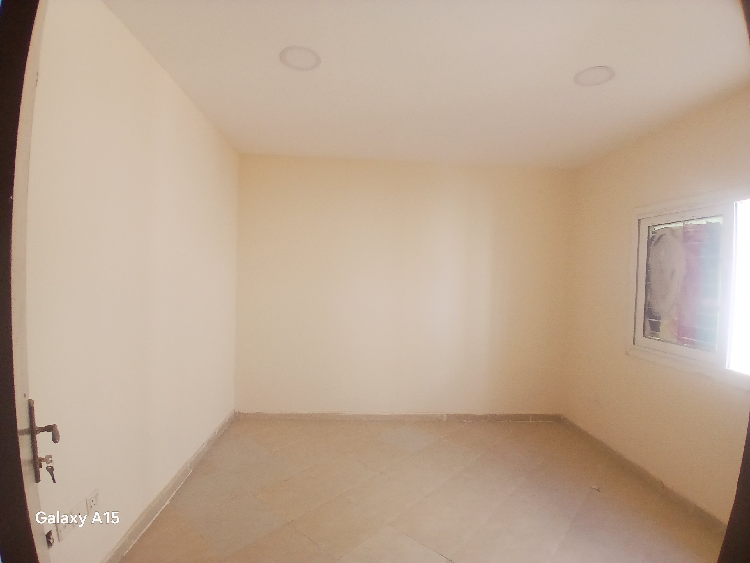 Spacious and Luxurious 1BHK Available in just 28k || Family Building