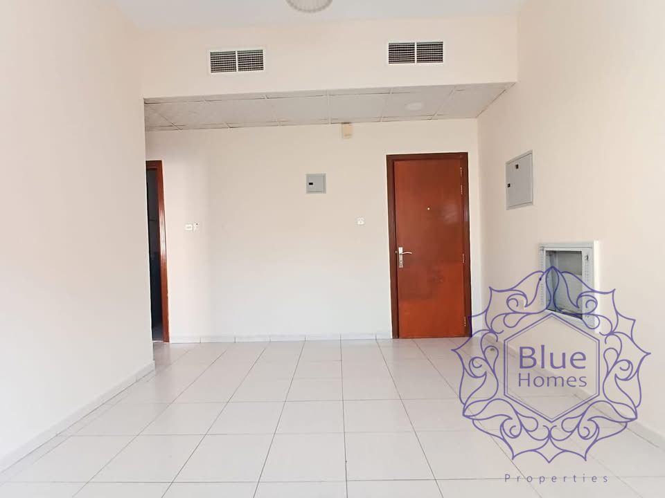 Neat and clean 1bhk for fmaily in old muwaileh