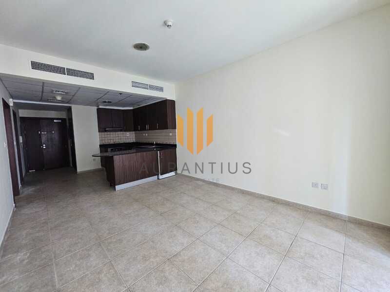 Vacant|Partial View|Higher Floor|Multiple Option