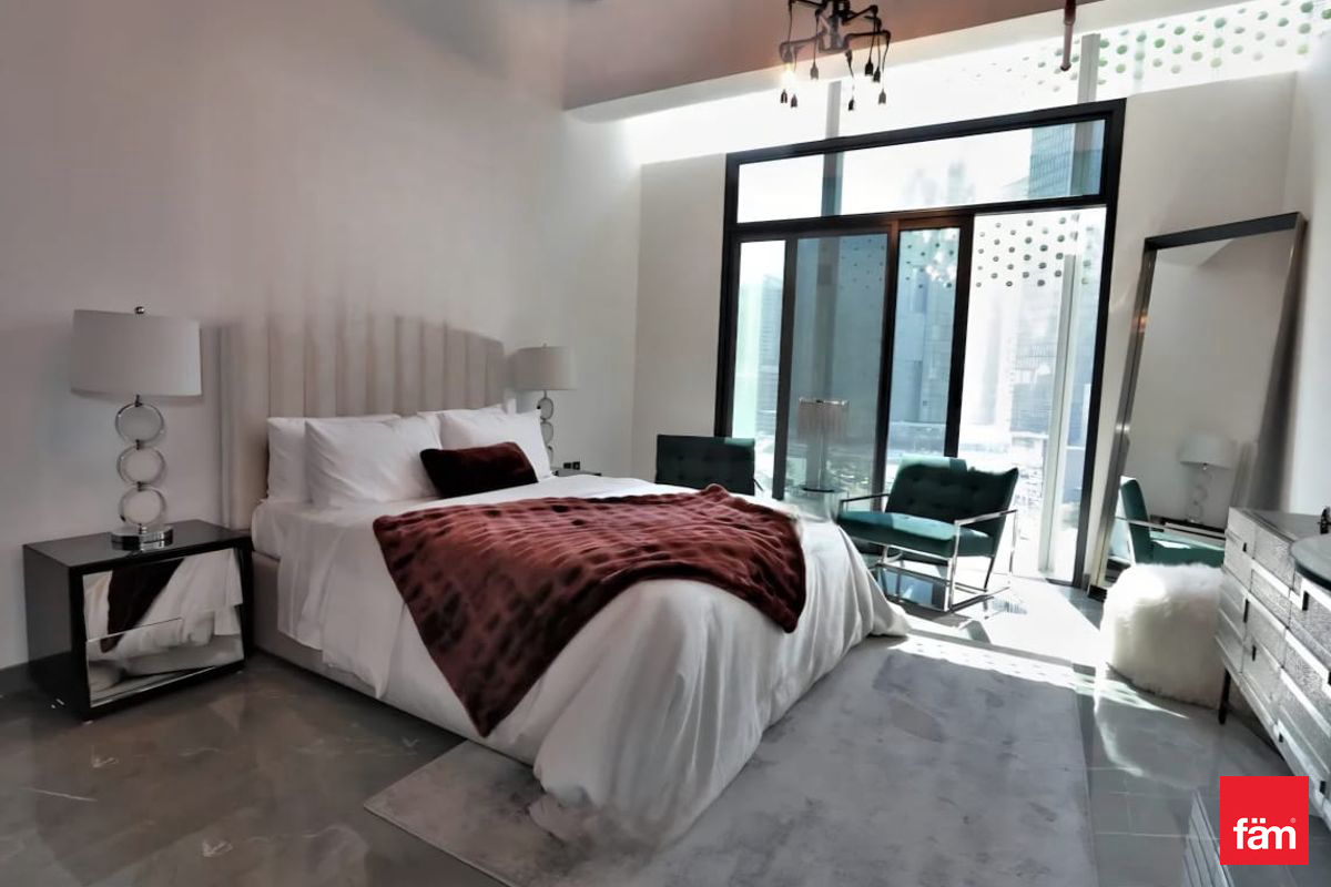 Exclusive | High Floor | Amenities View