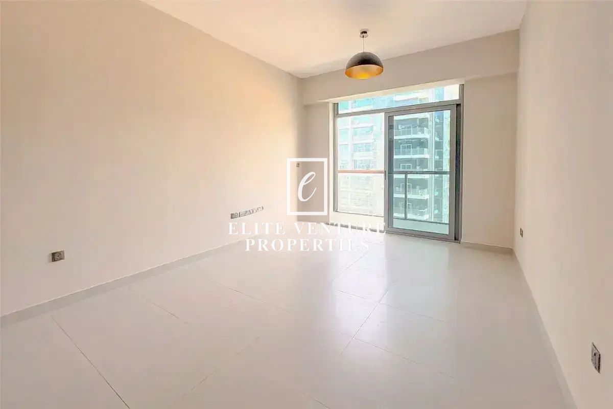 SPACIOUS APARTMENT | PRIME LOCATION | AVAILABLE FROM FEB. 2026