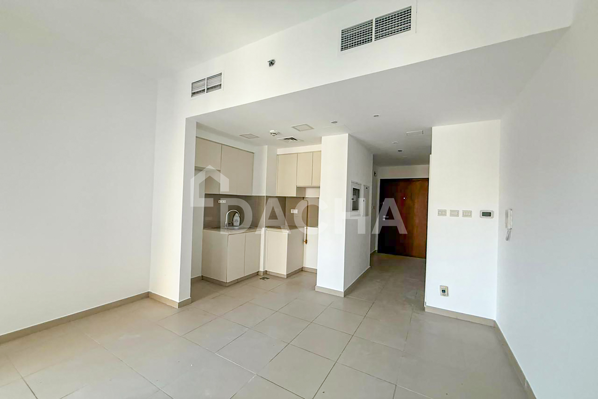 Pool View | LOW FLOOR | Vacant on March