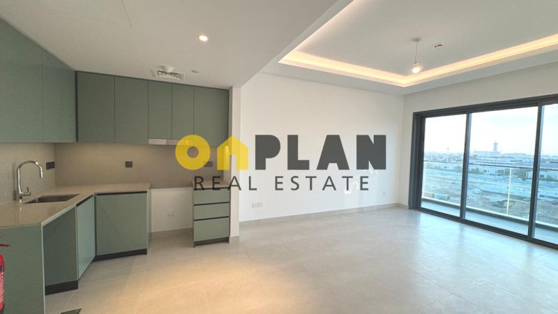 Community view | High floor | Ready to move