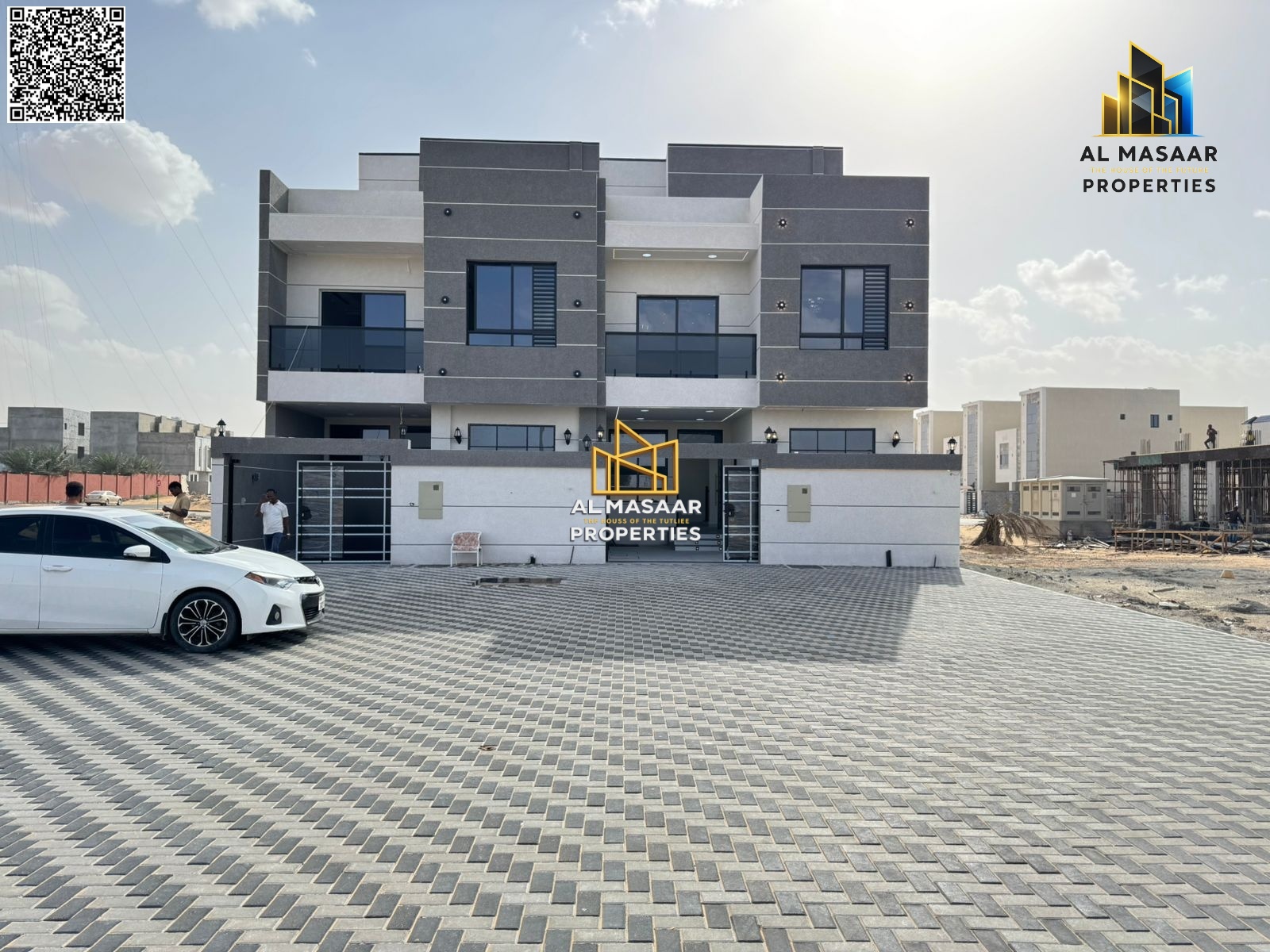 Two-story townhouse with a roof, registration fees included, freehold ownership for all nationalities Strategic location