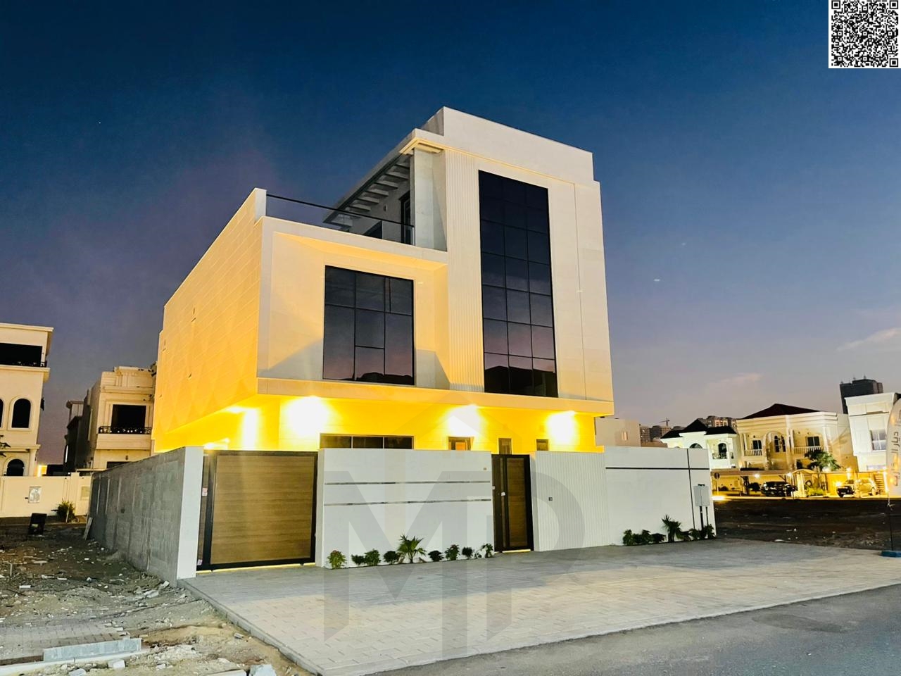 Two-story villa with a rooftop terrace and elevator. Freehold ownership available to all nationalities. Price includes electricity, water, and air con