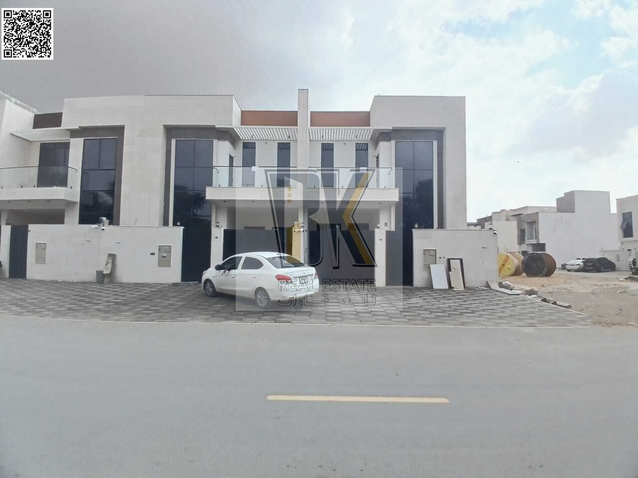 Luxury villa for sale in the most prestigious location in Al Yasmin
