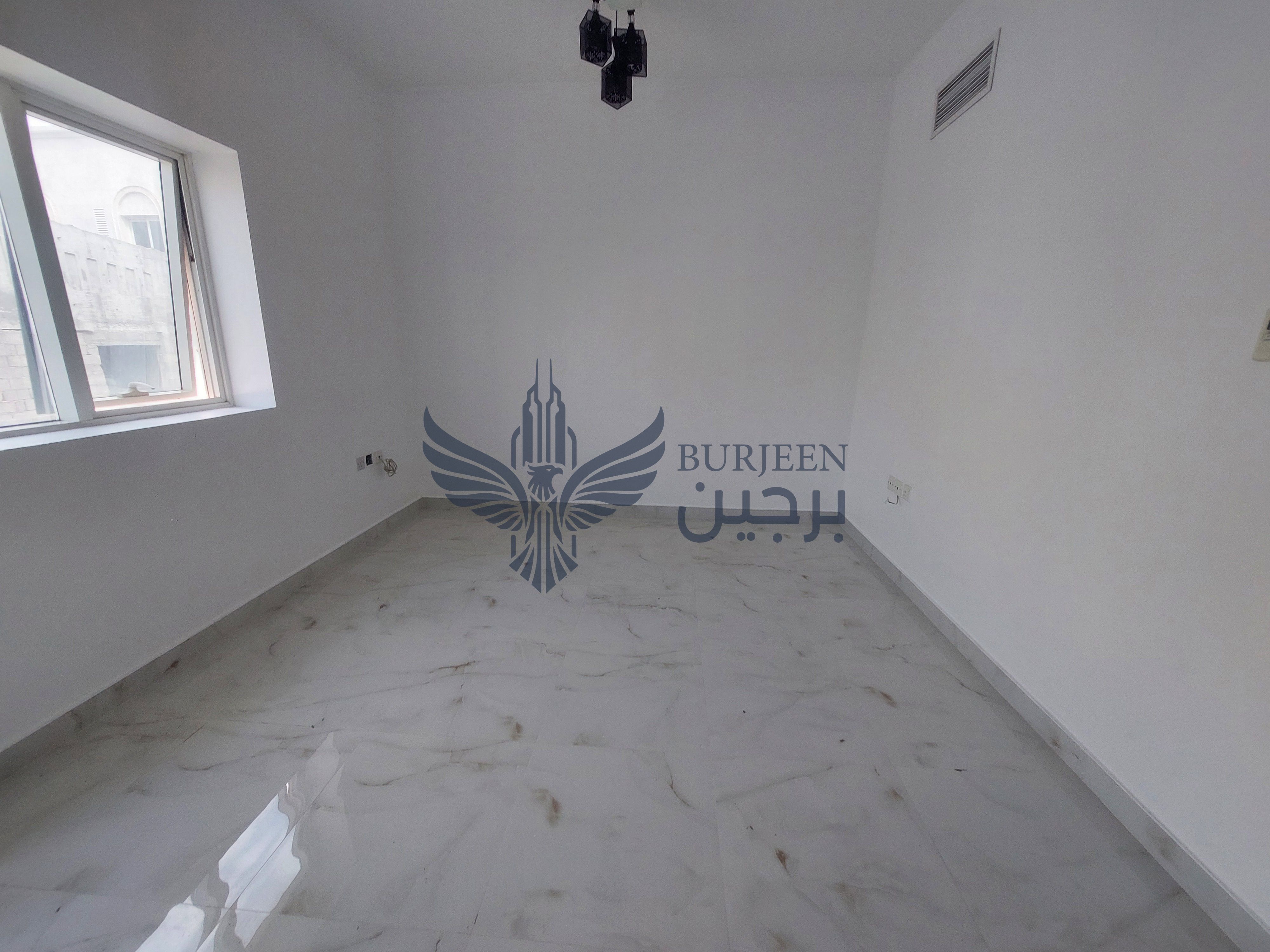 1BHK APARTMENT FAMILY BUILDING VERY BIG APARTMENT