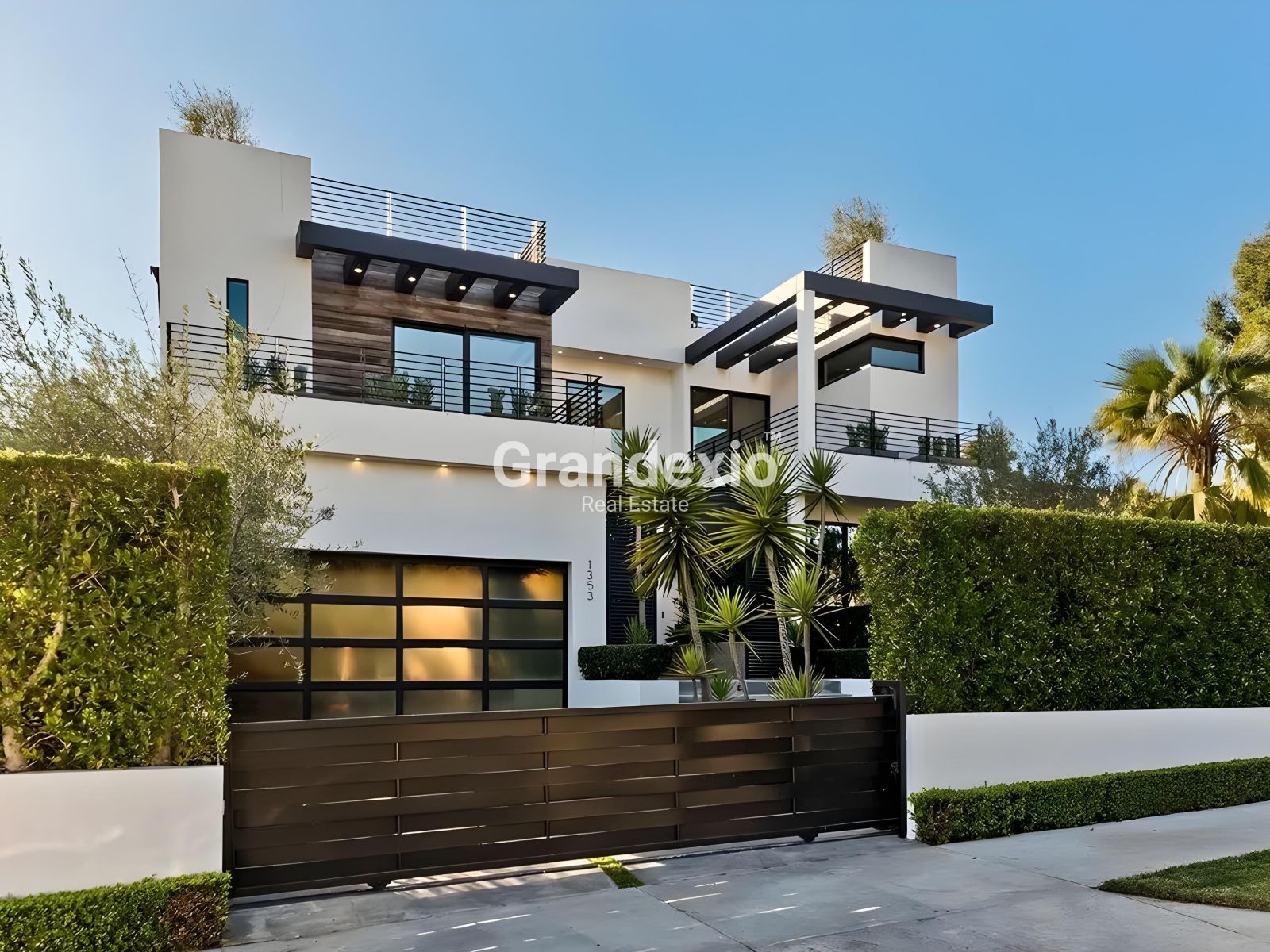 Highly Customizable Luxury Villa | Multiple Options Available