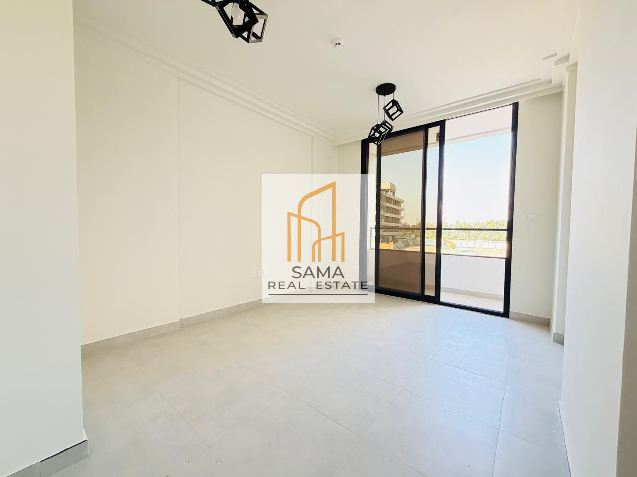 LUXURY BRAND NEW 1 BHK WITH 2 WASHROOMS BALCONY AND 15 DAYS FREE RENT ONLY 45K