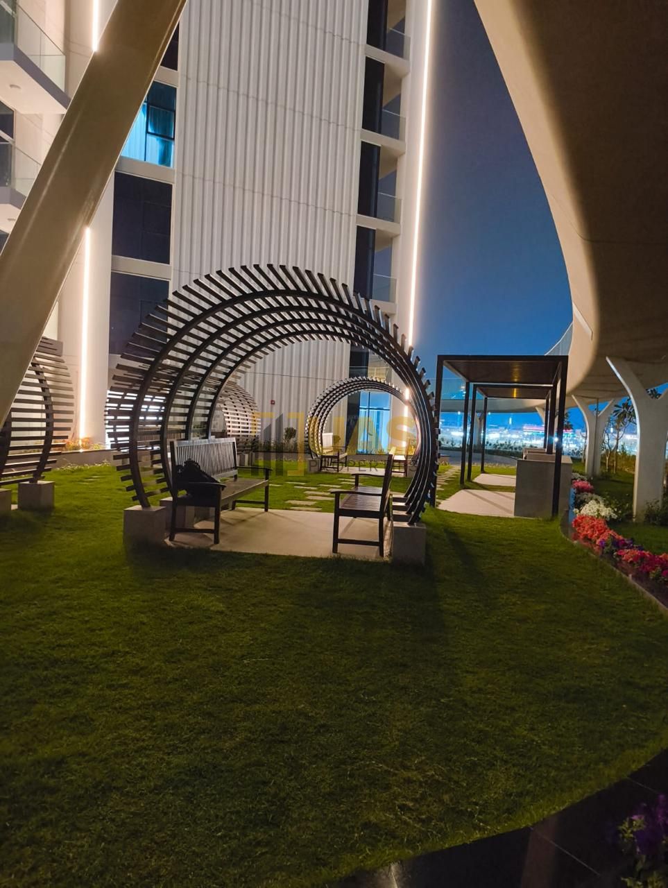 Elegant 1BR | Vacant | Prime Address | Spacious Living