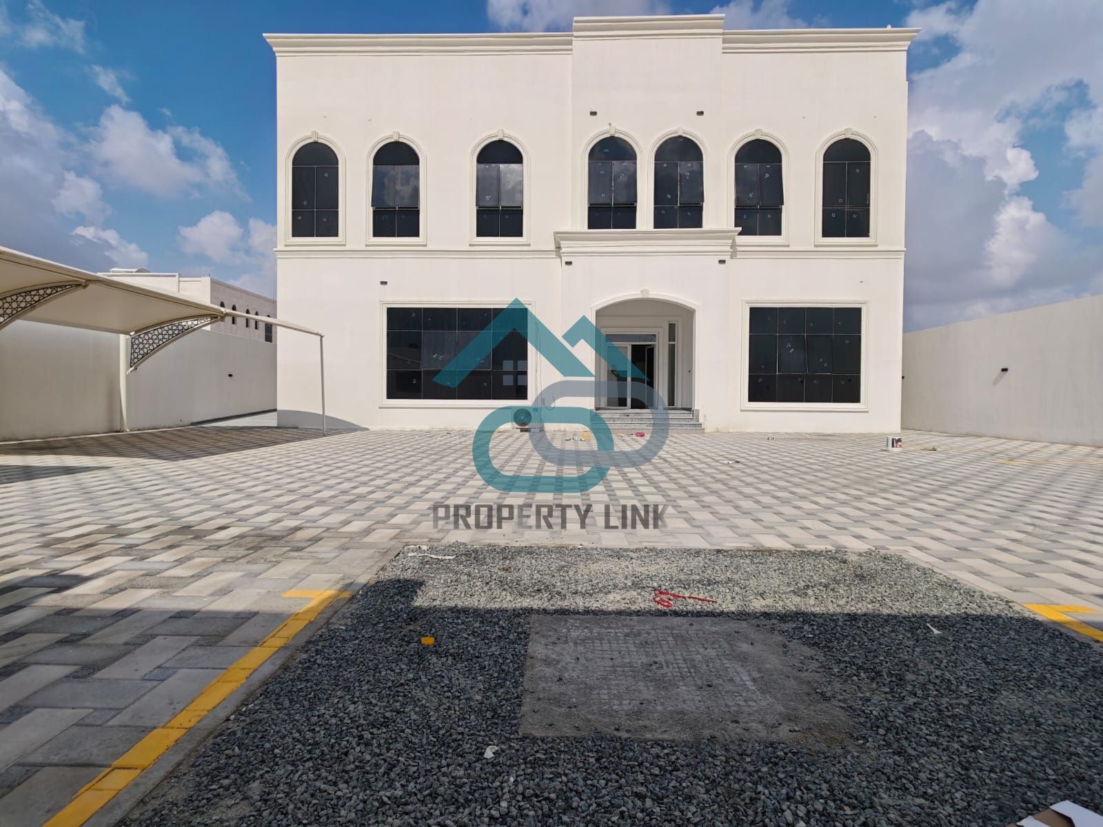 Spacious Studio for Rent in Zayed City