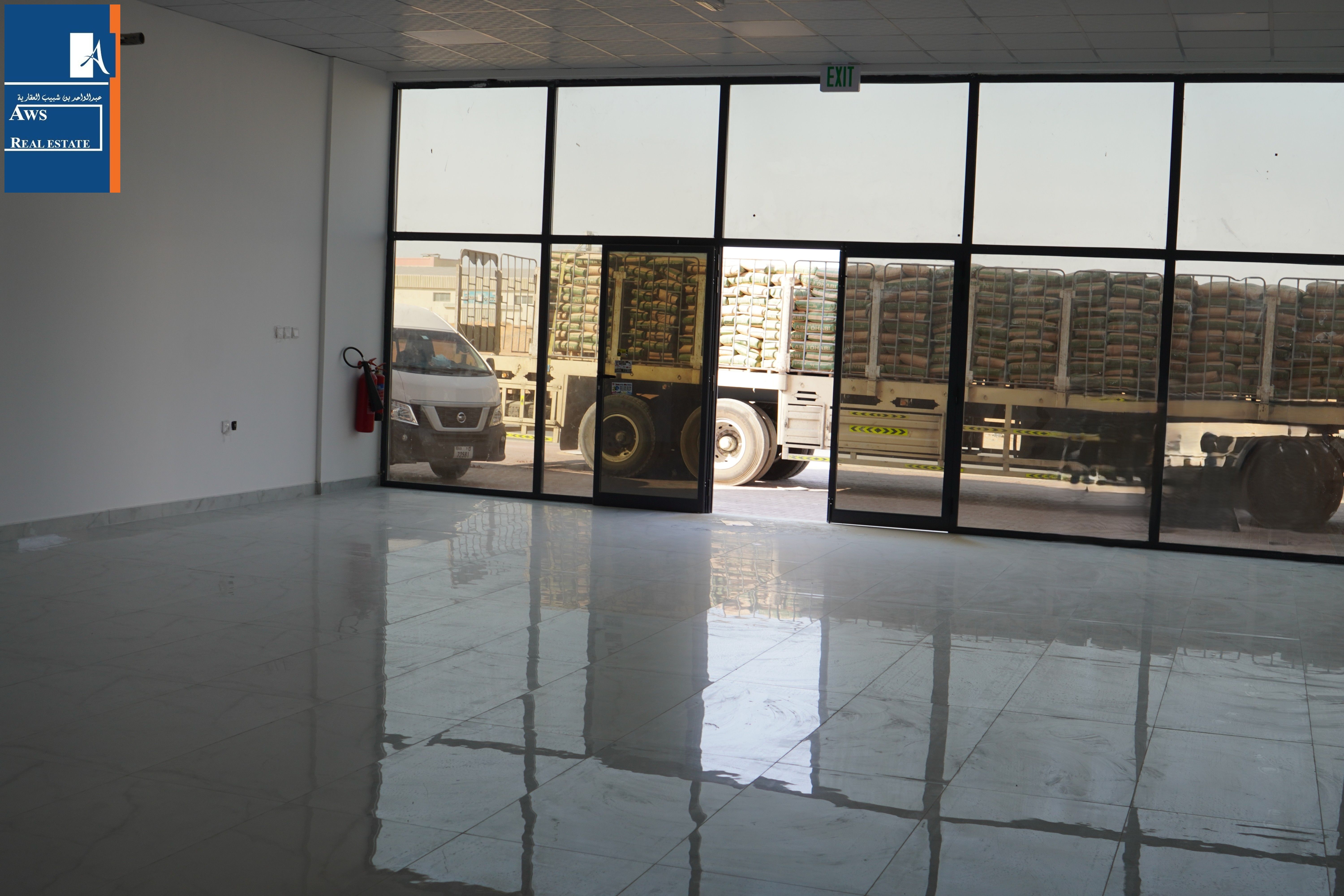 New Shop in Prime Commercial Location, Newly Built Unit