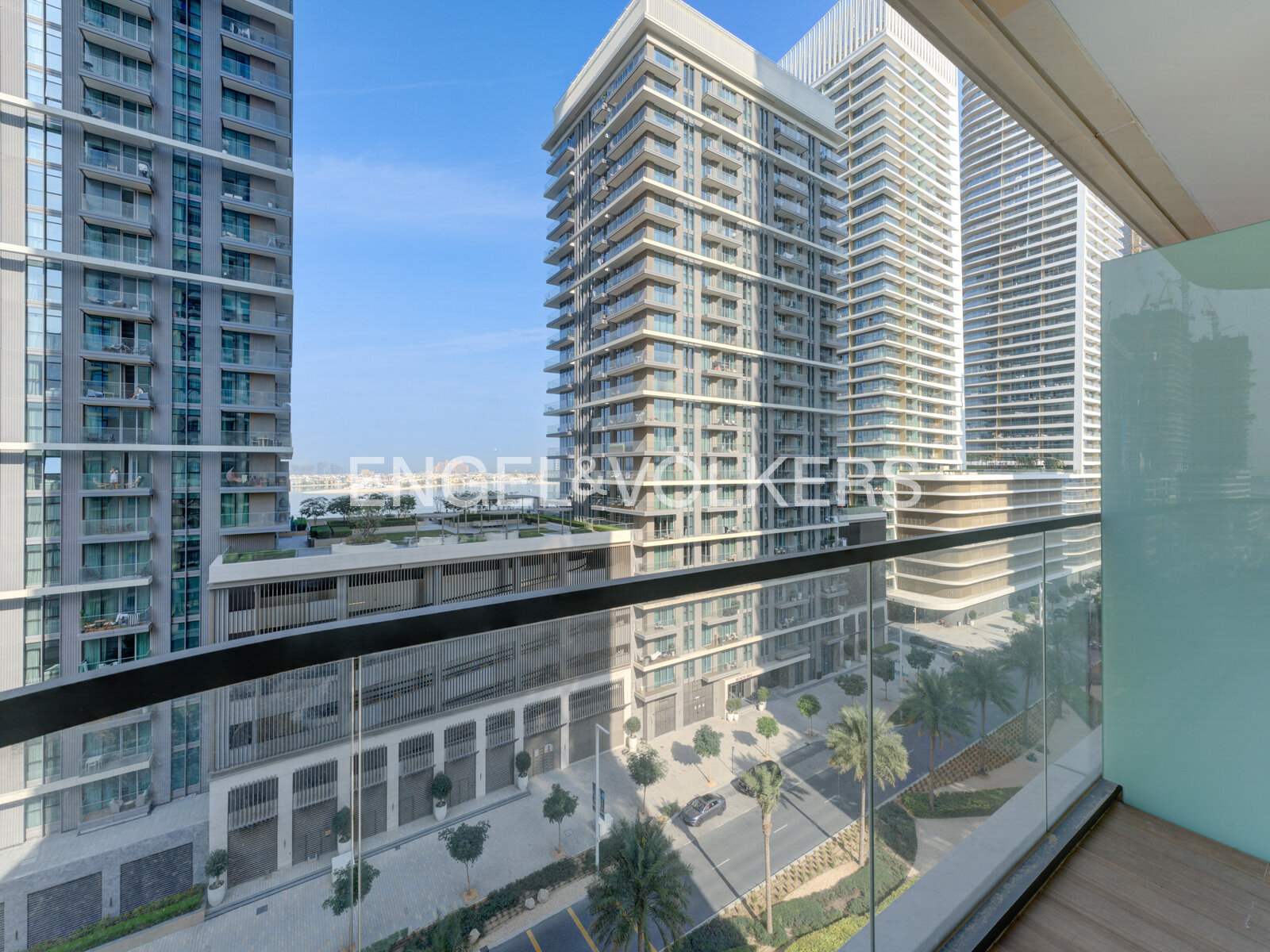 Bright Space | Beach Access | Waterfront View