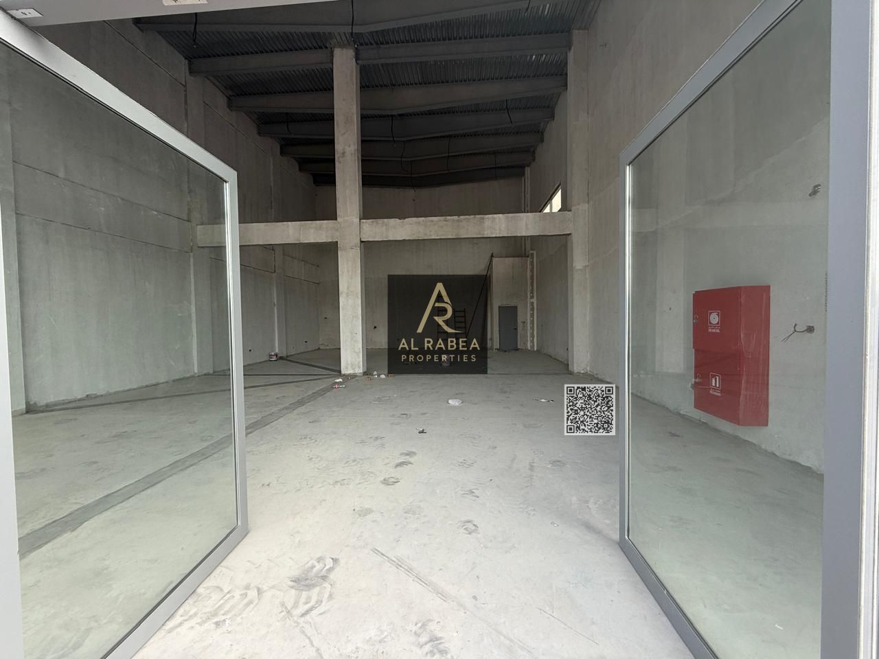 Investment opportunities - Prime location - Easy access to Dubai and Sharjah