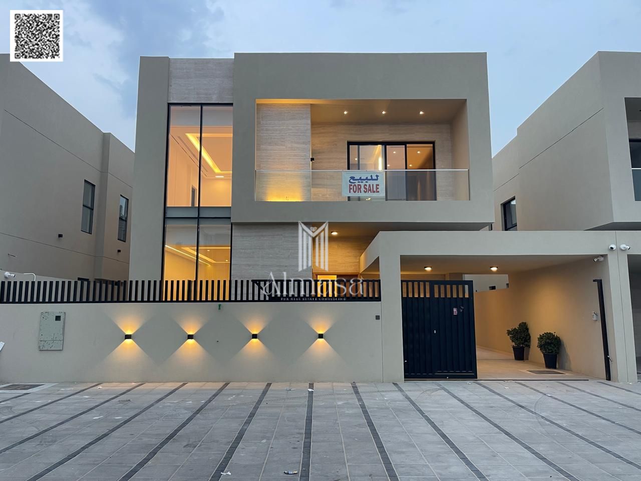 Freehold . Modern villa on a main street,No service fees