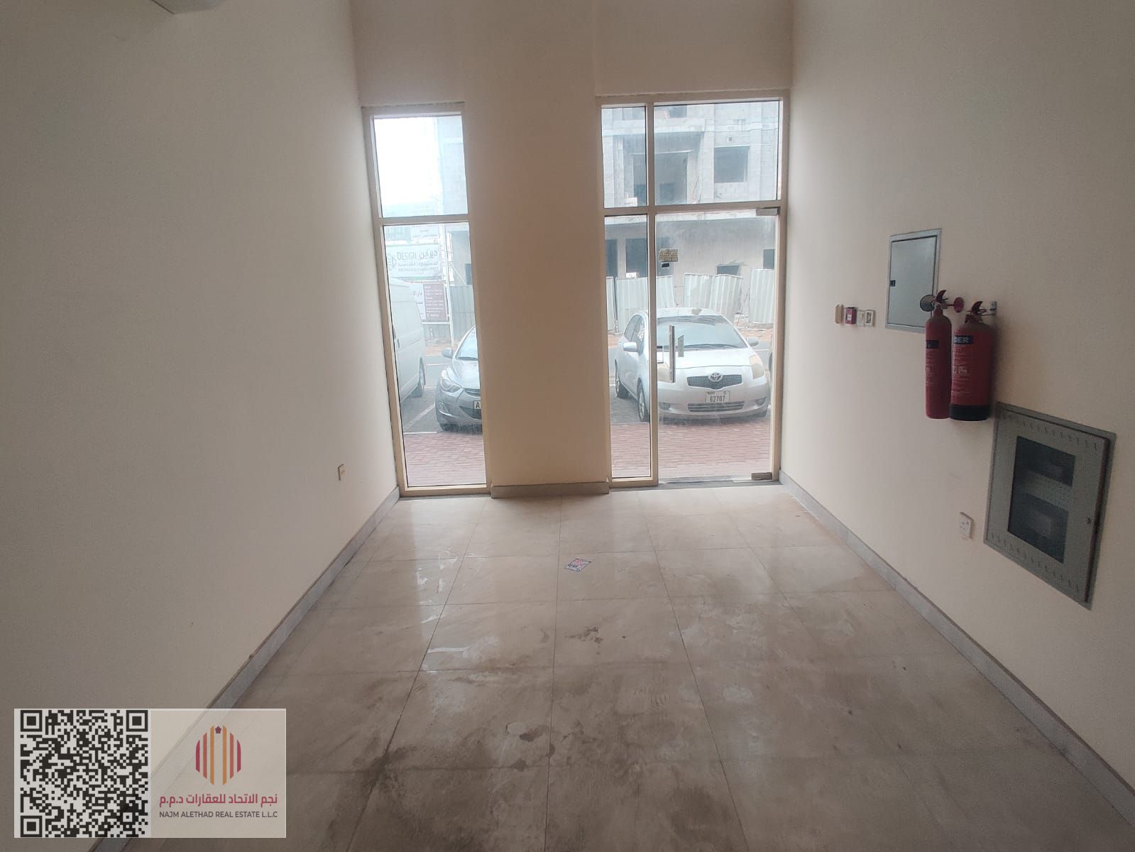 Annual Shop for Rent – Ajman Al Jurf Industrial 3 A shop is available for annual rent in a prime strategic location in Al Jurf Industrial Area 3 – Aj