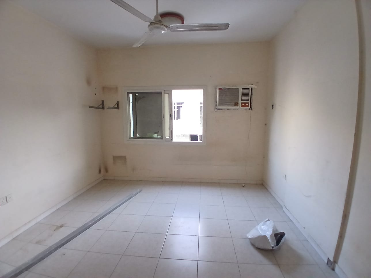 No Deposit Ready to move big size 1BHK Separate Hall
